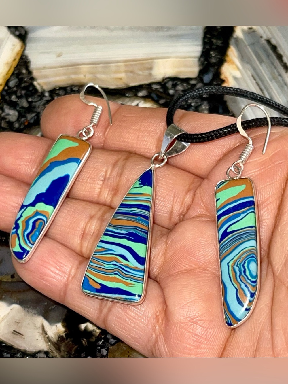 Lightweight Blue-Green Rainbow Calsilica Pendant & Earrings